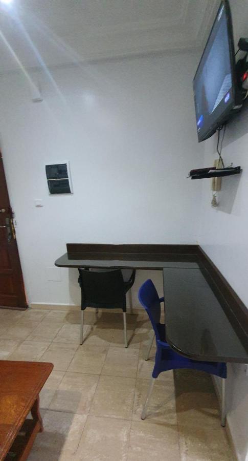 דקר Bricos Appartement Sud Foire מראה חיצוני תמונה